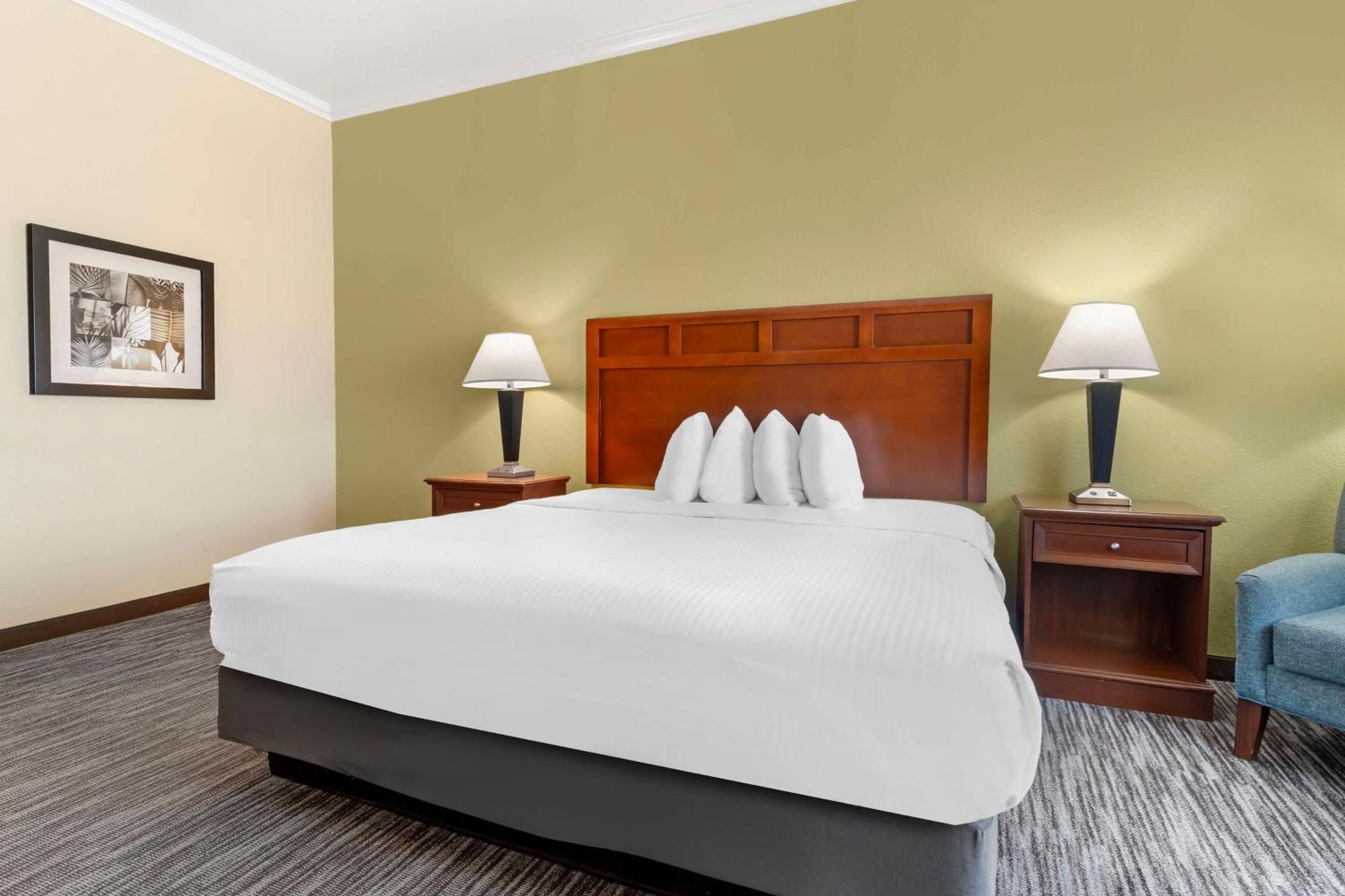 Best Western Hebbronville Inn Bagian luar foto
